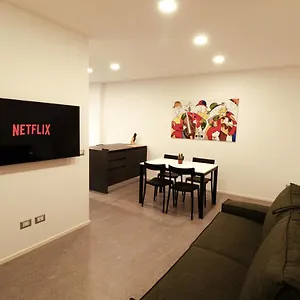  Appartamento Hosting Studio - 2 Italia
